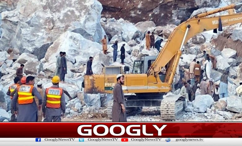 مردان میں لینڈسلائیڈنگ کا افسوسناک حادثہ، 9 کان کن جاں بحق 1 Tragic landslide accident in Mardan, 9 miners killed