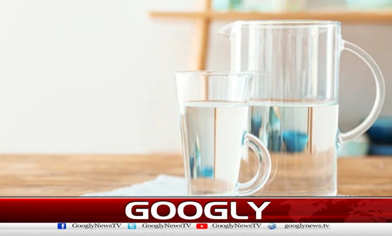 Which water is better for health, cold or hot?