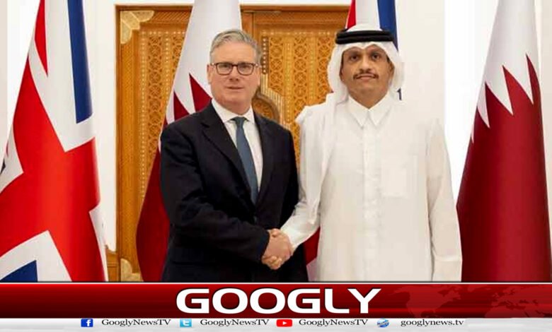 برطانوی وزیراعظم کی امیر قطر سے ملاقات، مشرق وسطیٰ کی صورت حال پر تبادلہ خیال 1 British Prime Minister meets with Emir of Qatar, discusses Middle East situation