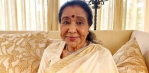 لیجنڈری بھارتی گلوکارہ آشا بھوسلے کا 92 برس کی عمر میں انتقال