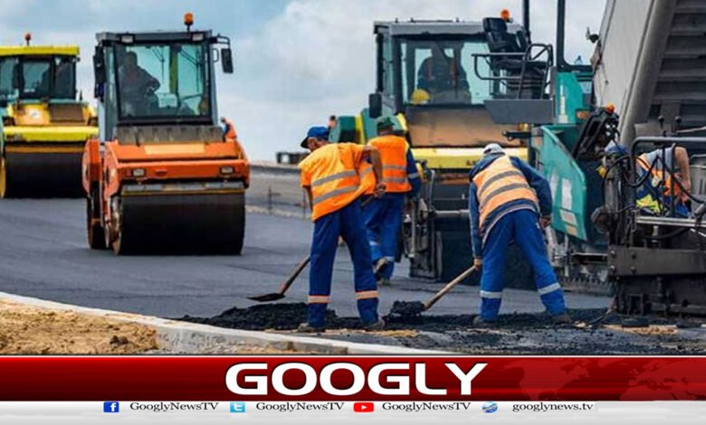 Lahore: Development projects worth billions are slowing down, deadline approaching