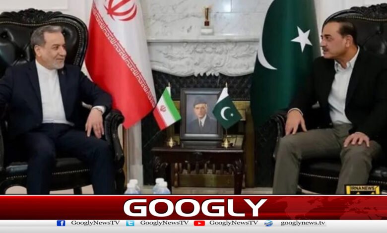 Iranian Foreign Minister Abbas Araqchi meets Field Marshal Asim Munir