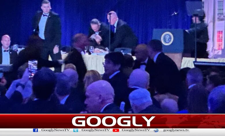 White House attacker hid weapons in room, eyewitnesses say