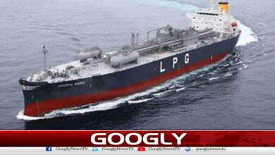 بھارت نےایران سے7 سال بعد خام تیل،گیس خریدلی 2 India buys crude oil, gas from Iran after 7 years