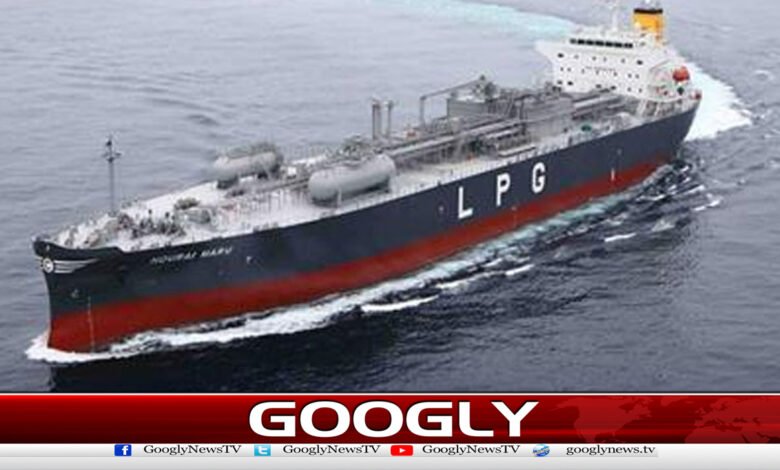 بھارت نےایران سے7 سال بعد خام تیل،گیس خریدلی 1 India buys crude oil, gas from Iran after 7 years