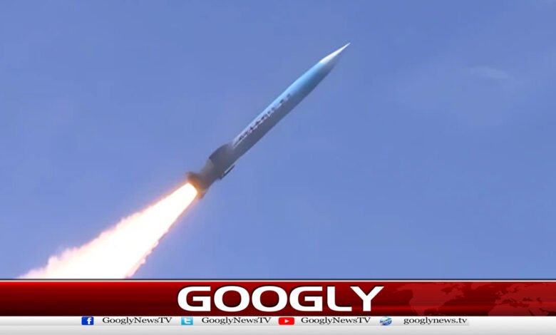 پاک بحریہ کا جدید اینٹی شپ بیلسٹک میزائل کا کامیاب تجربہ 1 Pakistan Navy successfully tests advanced anti-ship ballistic missile