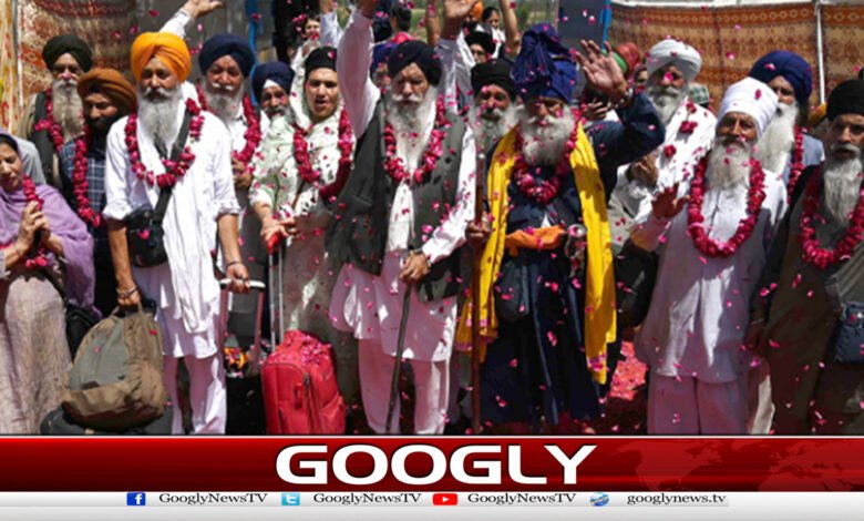 2840 Sikh pilgrims from India arrive in Pakistan for Vaisakhi festival