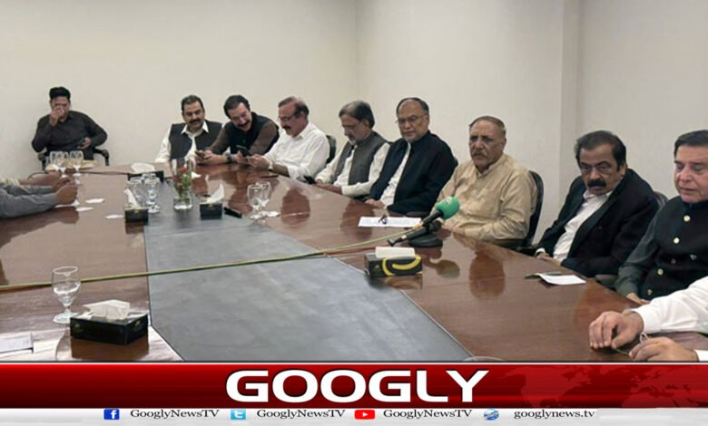 مظفرآباد : وفاقی حکومتی کمیٹی اور عوامی ایکشن کمیٹی کے مذاکرات ختم 1 Muzaffarabad: Negotiations between the federal government committee and the Public Action Committee have ended.