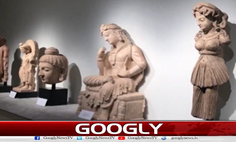 US returns over 450 valuable historical artifacts to Pakistan