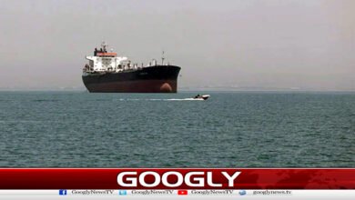 Oil shipments to Pakistan and China begin through the Strait of Hormuz