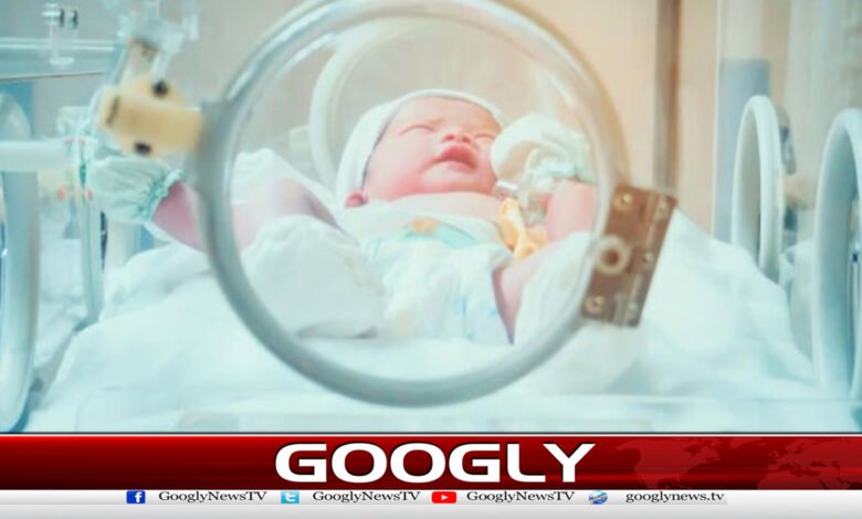 والدین کو تیسرے اور چوتھے بچے کی پیدائش پر نقد انعام ملے گا 1 Parents will receive a cash reward on the birth of their third and fourth child.
