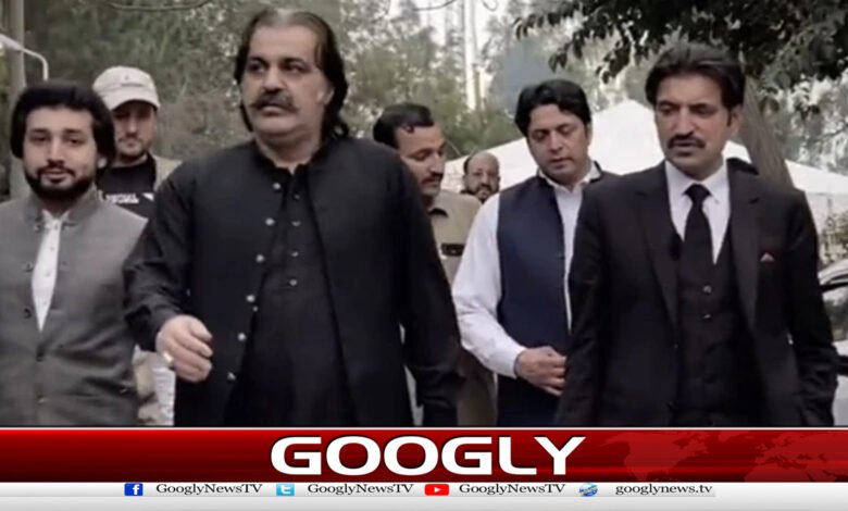 گنڈاپورکی بطوروزیراعلیٰ بحالی کیلئےآئینی عدالت میں درخواست دائر 1 Petition filed in Constitutional Court to reinstate Gandapur as Chief Minister