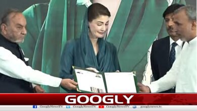 Maryam Nawaz distributes free flats and plots among laborers