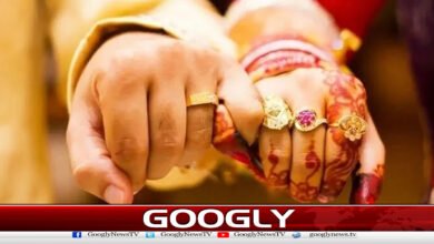 Couples to hold wrestling competition on wedding day, loser will do housework