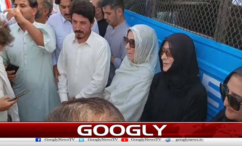 Rawalpindi, Police disperse PTI workers at 26th toll plaza