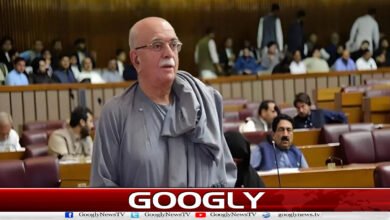 Mahmood Khan Achakzai invites government for talks