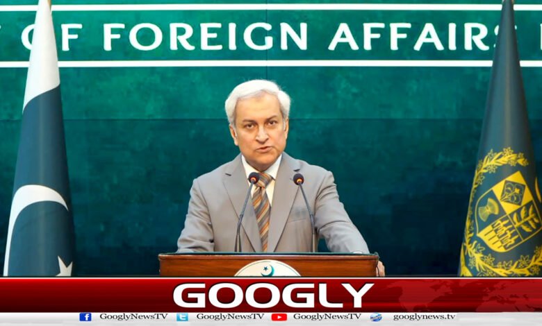 صومالیہ میں پاکستانی یرغمالیوں کی رہائی کے لیے کوششیں جاری ہیں: دفتر خارجہ 1 Efforts underway to release Pakistani hostages in Somalia: Foreign Office spokesperson