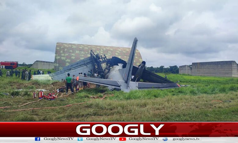 بھارتی فضائیہ کا ٹرانسپورٹ طیارہ آسام میں گرکر تباہ 1 Indian Air Force transport plane crashes in Assam
