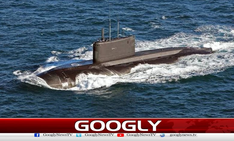چین میں تیارپہلی ہنگور کلاس آبدوز کراچی پہنچادی گئی 1 First Hangor-class submarine built in China delivered to Karachi