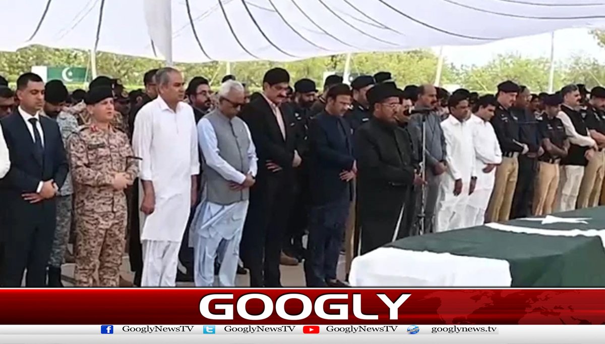 کراچی،حملے میں شہید رینجرزکےجوانوں کی نمازِ جنازہ اداکردی گئی