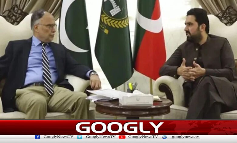 سہیل آفریدی کی احسن اقبال سے ملاقات،شکایات کے انبارلگادیئے 1 Sohail Afridi meets Ahsan Iqbal, heaps of complaints