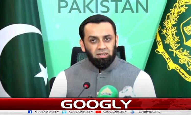لاہور : وفاقی وزیر اطلاعات عطا تارڑ کی گاڑی پر فائرنگ، ملزم گرفتار 1 Lahore: Shots fired at Federal Information Minister Atta Tarar's vehicle; suspect arrested.