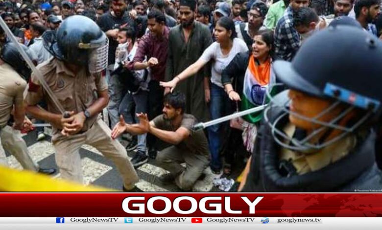 Why is a 7-year-old video being discussed in Pakistan after protests in India?