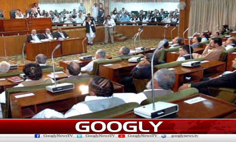 What is the biggest challenge for the new government formed in Azad Kashmir?
