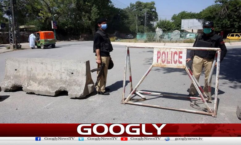 ڈی آئی خان: پولیس وین پر دہشت گردوں کی فائرنگ، ASIسمیت 2 اہلکار شہید 1 DI Khan: Terrorists fire on police van, 2 personnel including ASI martyred