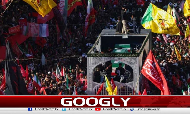 ایرانی سپریم لیڈر علی خامنہ ای مشہد میں سپرد خاک 1 Iranian Supreme Leader Ali Khamenei laid to rest in Mashhad