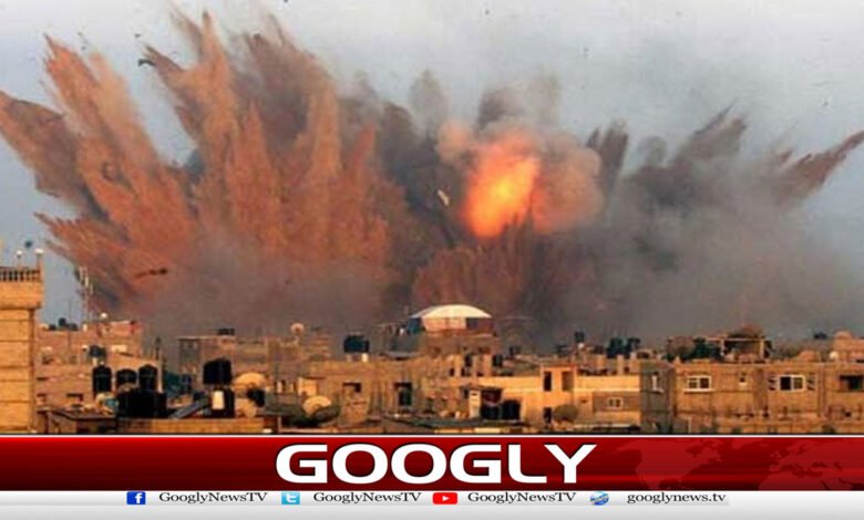 سعودی اتحادی افواج کا یمن میں حوثیوں کے فوجی مراکز پر حملہ 1 Saudi-led coalition forces attack Houthi military bases in Yemen