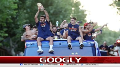 فیفا ورلڈ کپ: فاتح سپین کا تاریخی استقبال، 18 لاکھ شائقین سڑکوں پر نکل آئے 5 FIFA World Cup: Historic welcome for winner Spain, 1.8 million fans take to the streets
