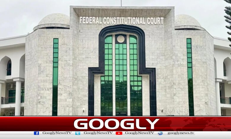 The Registrar lacks the authority to declare a petition inadmissible: Federal Constitutional Court.