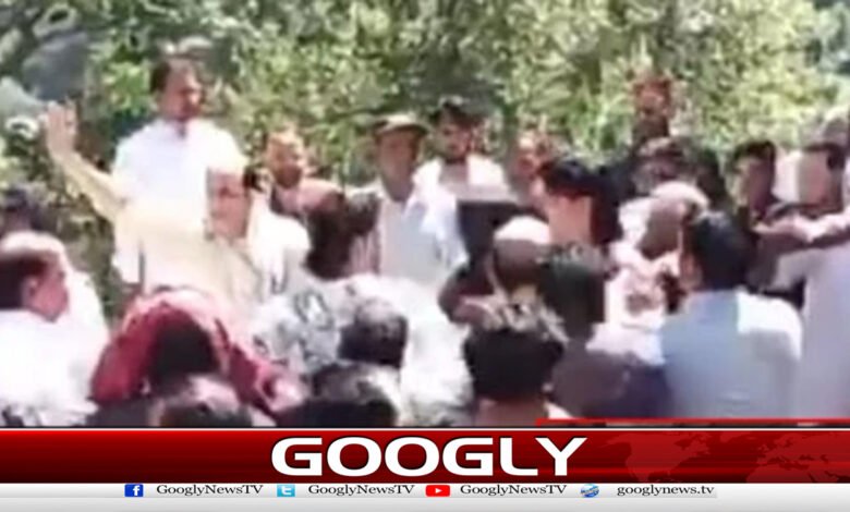 Firing in Nakyal: PPP worker killed, 3 injured.