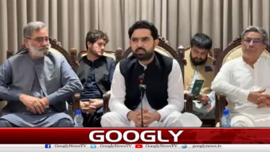 Parliamentary Party Meeting: Heated exchange of words between Sohail Afridi and the dissident faction.