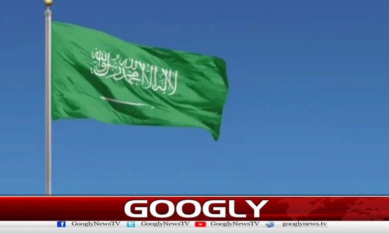 Houthis claim to have targeted Saudi crude oil infrastructure.