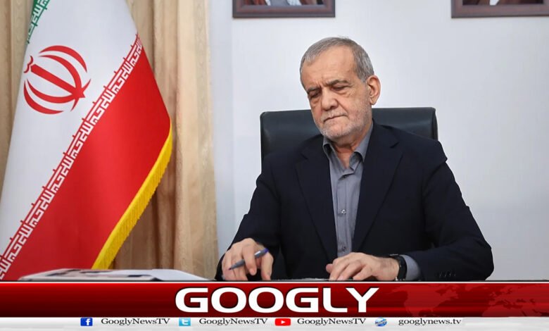 دشمن نے ایران کو وینزویلا بنانے کی کوشش کی لیکن ناکام ہوا: ایرانی صدر 1 The enemy tried to turn Iran into Venezuela but failed: Iranian President