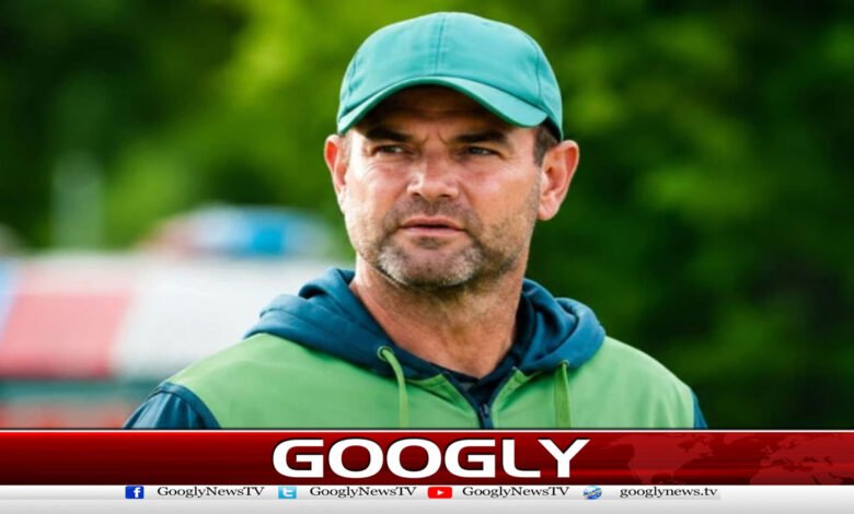 Michael Smith appointed as Pakistan cricket team's new batting coach