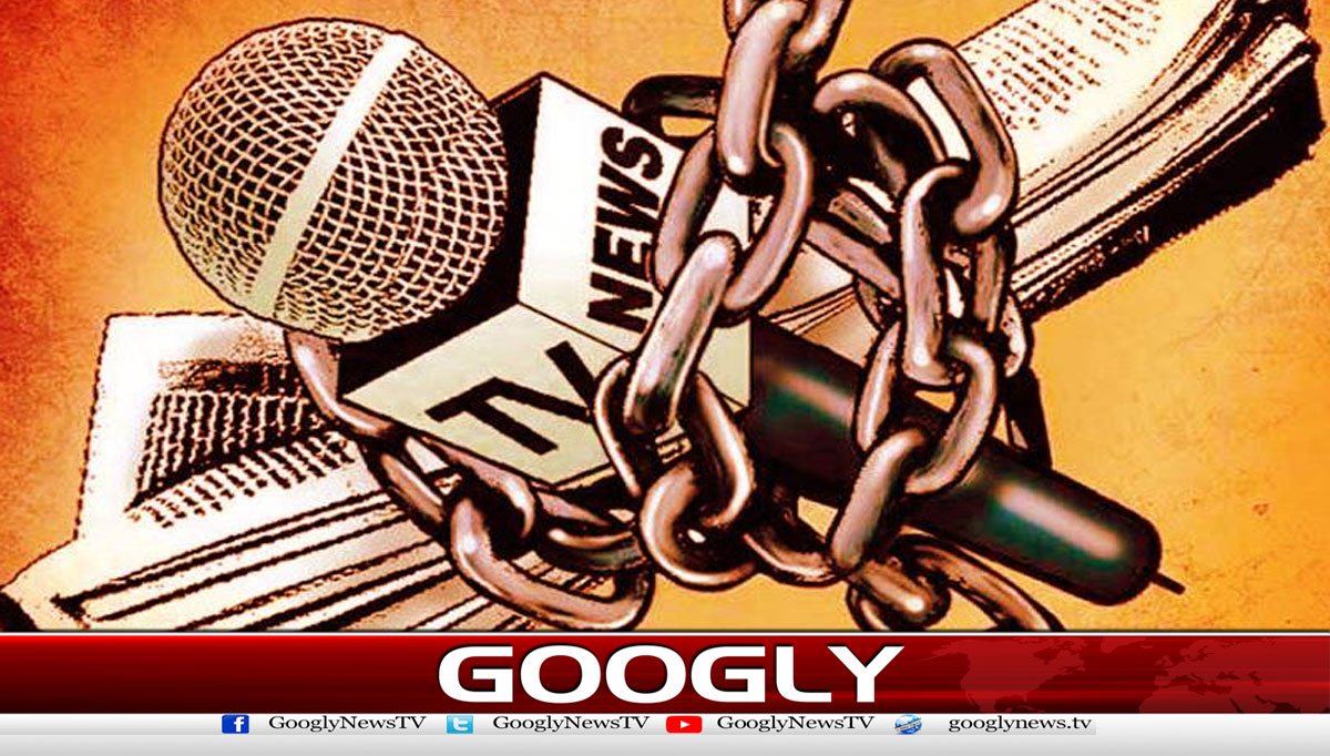 حکومت نے غیر ملکی صحافیوں پر سخت پابندیاں کیوں لگائیں؟