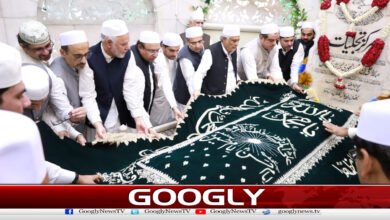 Three-day annual Urs celebrations of Hazrat Data Ganj Bakhsh begin