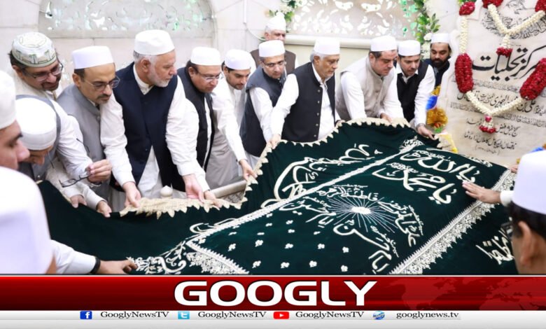 Three-day annual Urs celebrations of Hazrat Data Ganj Bakhsh begin