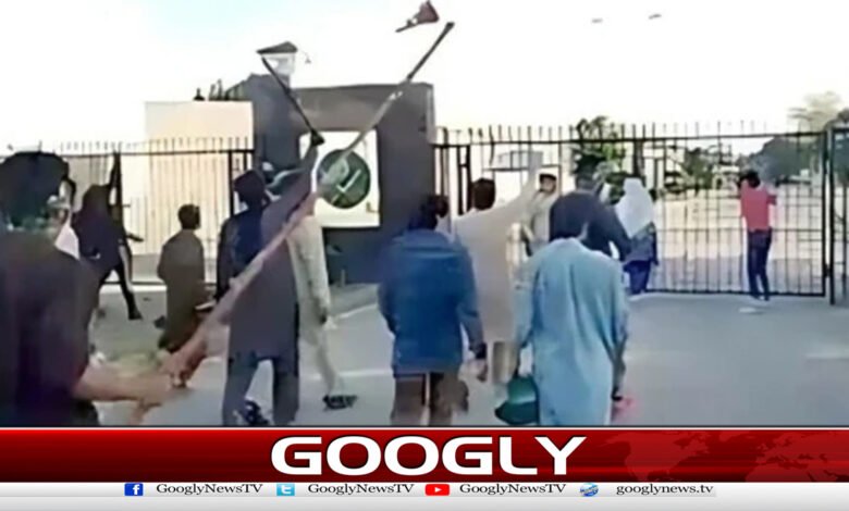 جی ایچ کیو حملہ کیس:47اشتہاری ملزمان کو10،10سال قیدکی سزا 1 GHQ attack case: 47 accused sentenced to 10 years in prison each