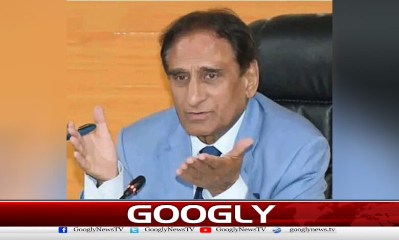 Acting President of Azad Kashmir Latif Akbar attacked, PPP worker killed in constituency