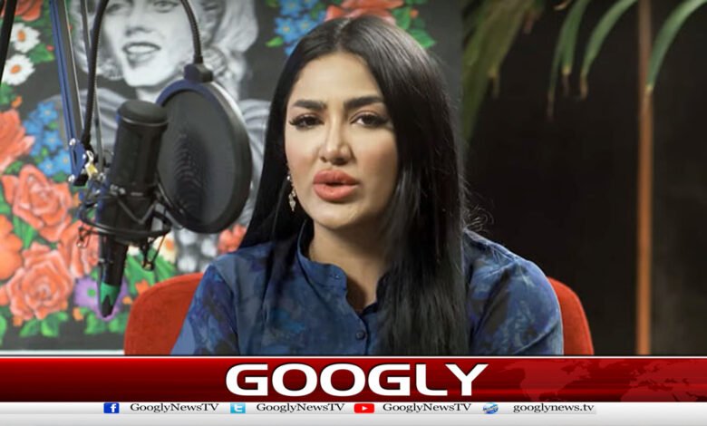 Mathira raised her voice in favor of men.