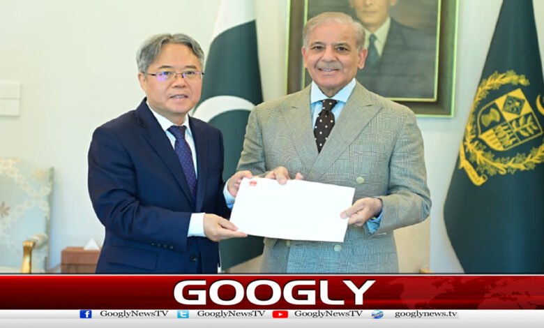 وزیراعظم سے چینی سفیرکی ملاقات،صدر شی جن پنگ کاخط پیش کیا 1 Chinese Ambassador meets Prime Minister, presents letter from President Xi Jinping