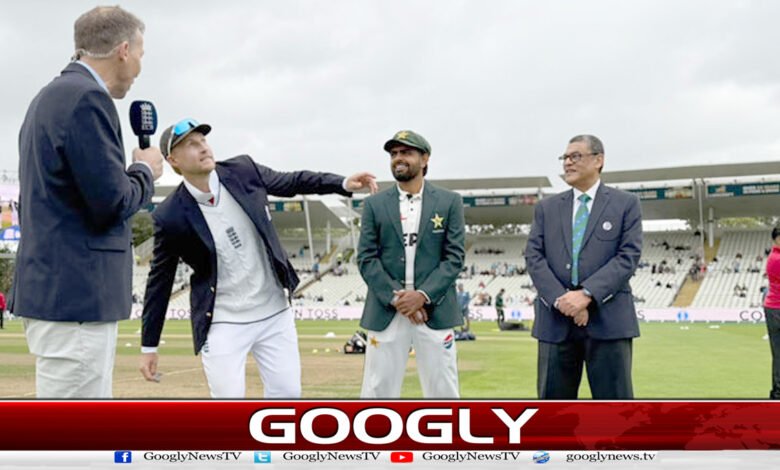 تیسرا ٹیسٹ، پہلا دن : انگلینڈ کے خلاف پاکستان کی پہلی اننگز میں بیٹنگ جاری 1 Third Test, Day 1: Pakistan's first innings against England continues to bat