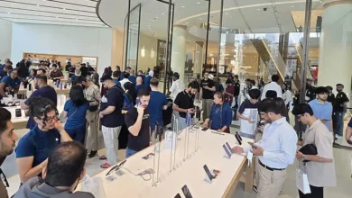 دبئی میں آئی فون 18 کی فروخت کا پہلا دن، ری سیل مارکیٹ میں فونز 3 ہزار درہم تک مہنگے 2 1617464 1691067 iPhone Stores updates