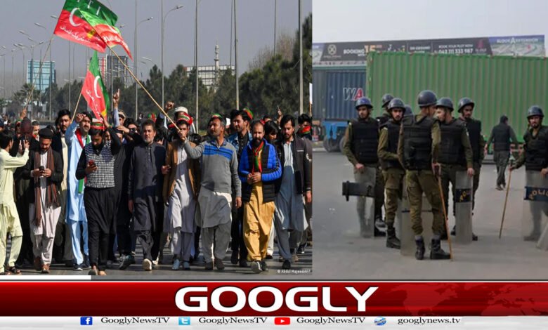 There is a risk of clash between the federal and KP governments on September 27.