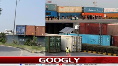 Islamabad has turned into a 'container city'; citizens are besieged.