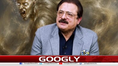 Actor Mohsin Gilani declared himself the king of the jinn.